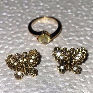 Vintage Gold toned Avon Ring & Butterfly Earrings